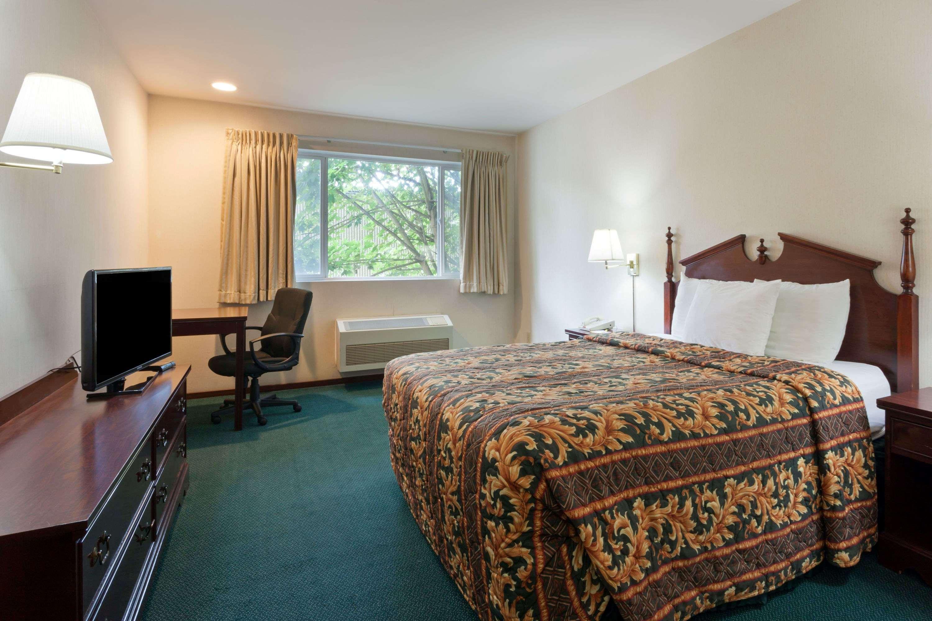 Days Inn By Wyndham Seatac Airport Eksteriør bilde
