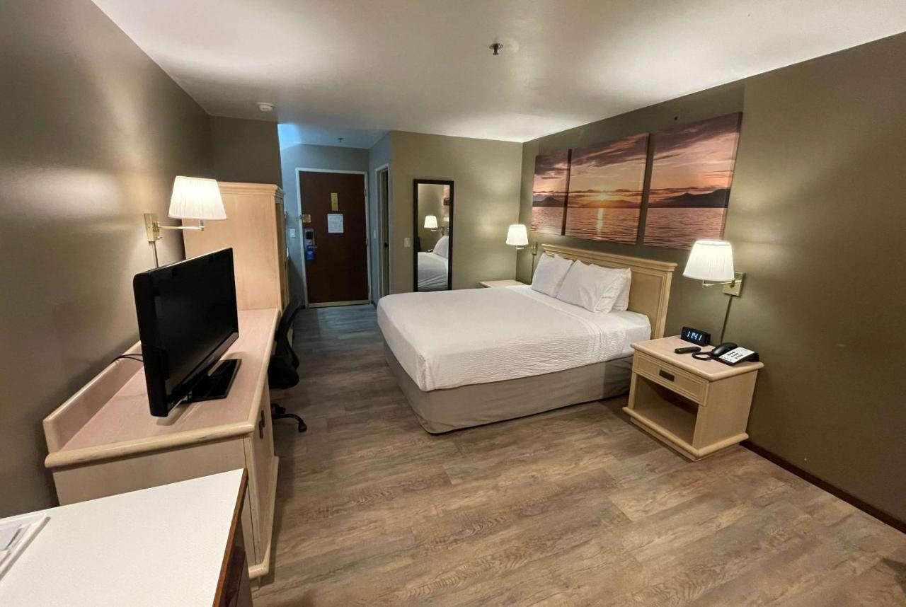 Days Inn By Wyndham Seatac Airport Eksteriør bilde