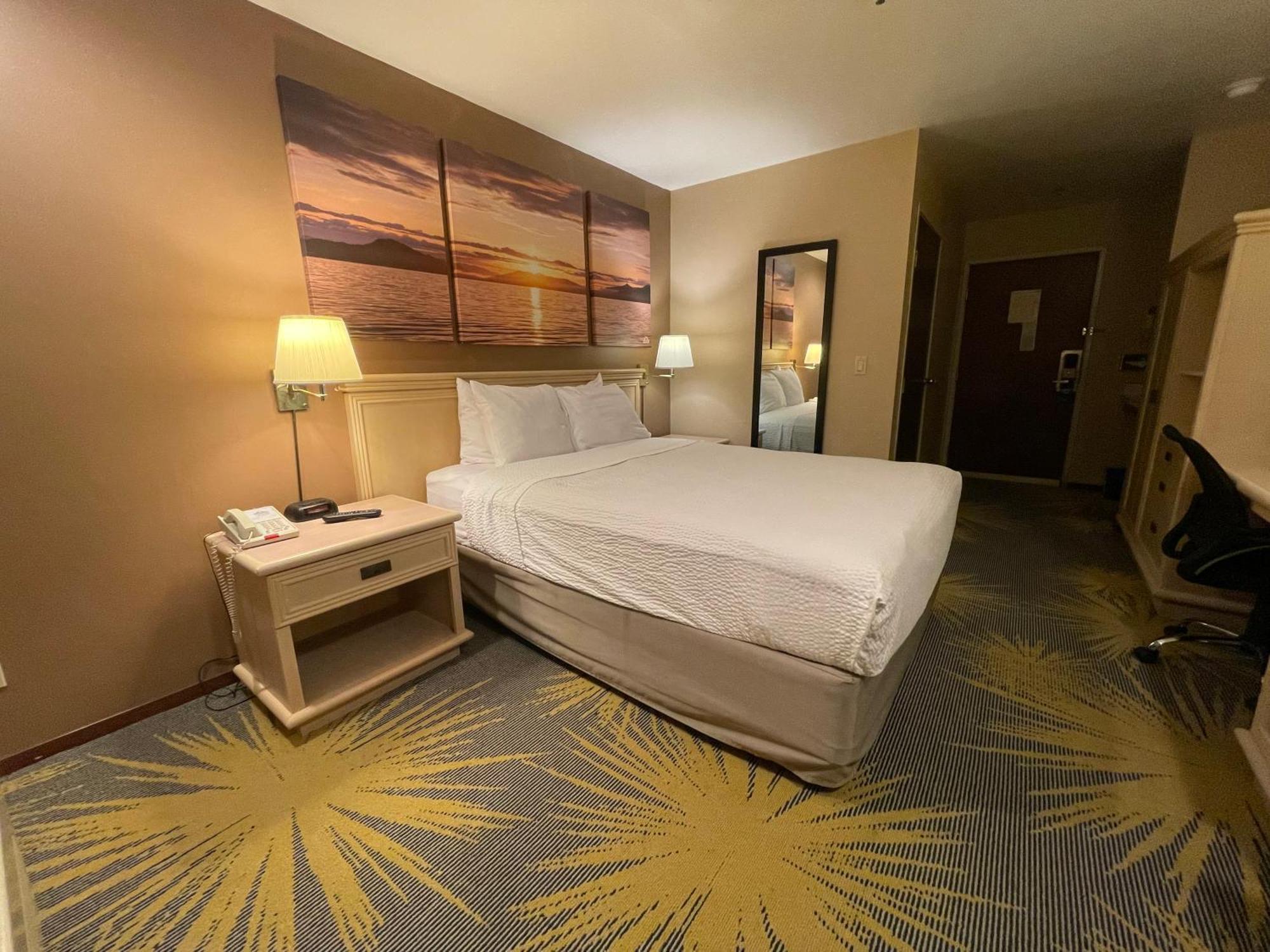 Days Inn By Wyndham Seatac Airport Eksteriør bilde
